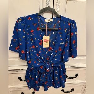 NWT women’s size medium top